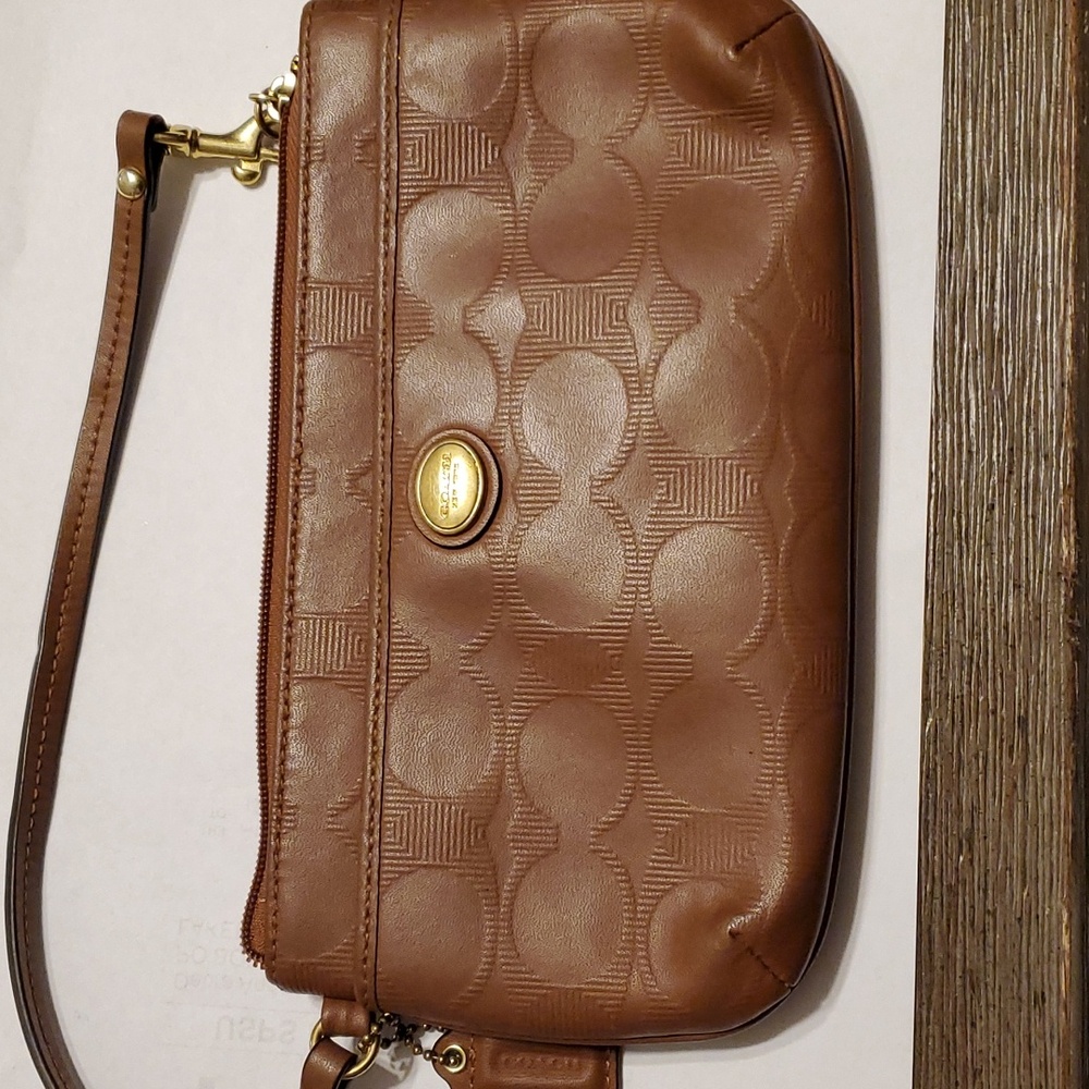 Coach large Wristlet Brown Embossed leather zipper 9"L 5"W